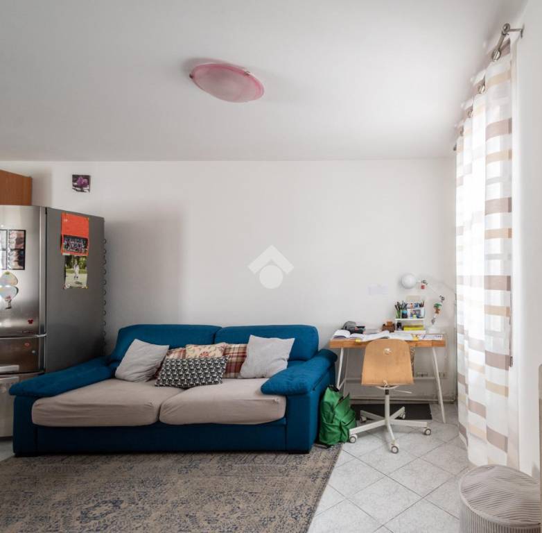 casa indipendente in vendita a Novi di Modena