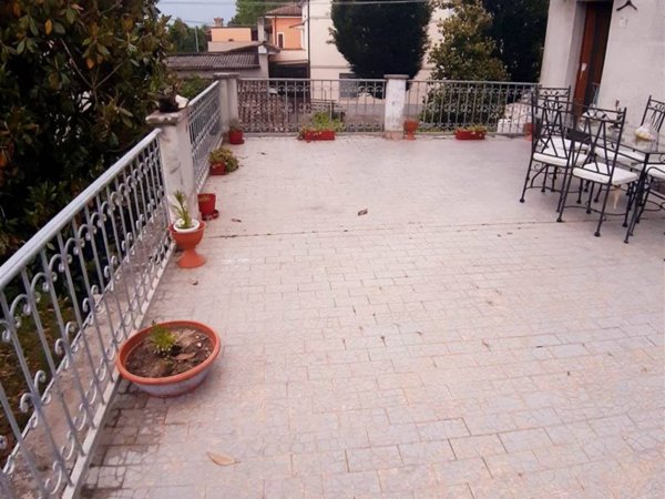 appartamento in vendita a Novi di Modena