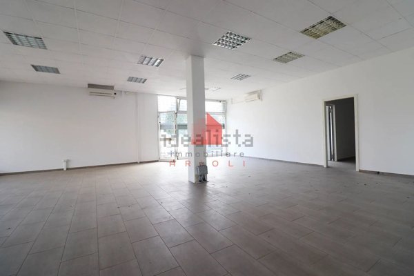 ufficio in vendita a Novi di Modena