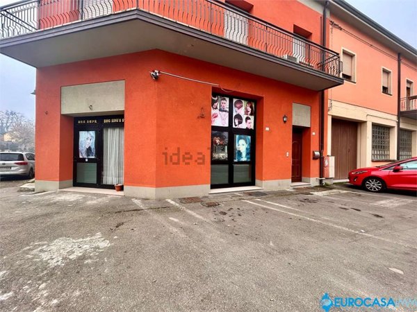 trivano in vendita a Novi di Modena
