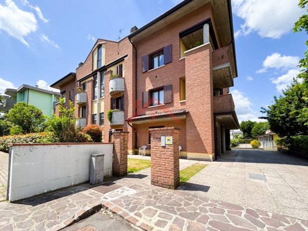 appartamento in vendita a Novi di Modena