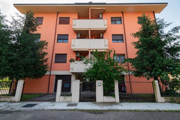 appartamento in vendita a Novi di Modena