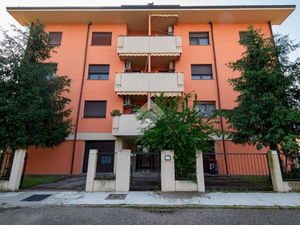 appartamento in vendita a Novi di Modena