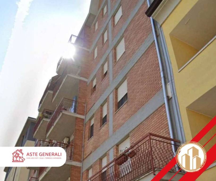 appartamento in vendita a Novi di Modena in zona Rovereto sulla Secchia