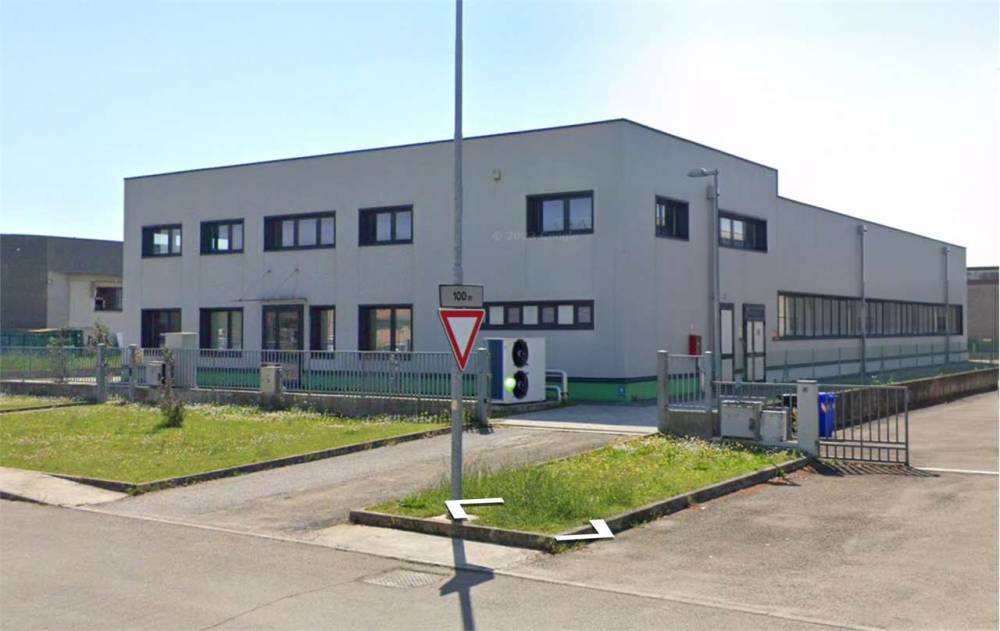 capannone in vendita a Novi di Modena