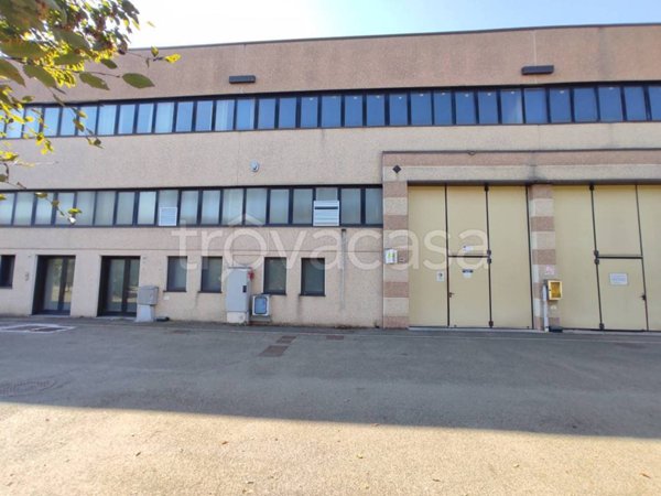 ufficio in vendita a Novi di Modena in zona Rovereto sulla Secchia