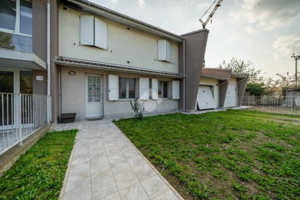 appartamento in vendita a Novi di Modena