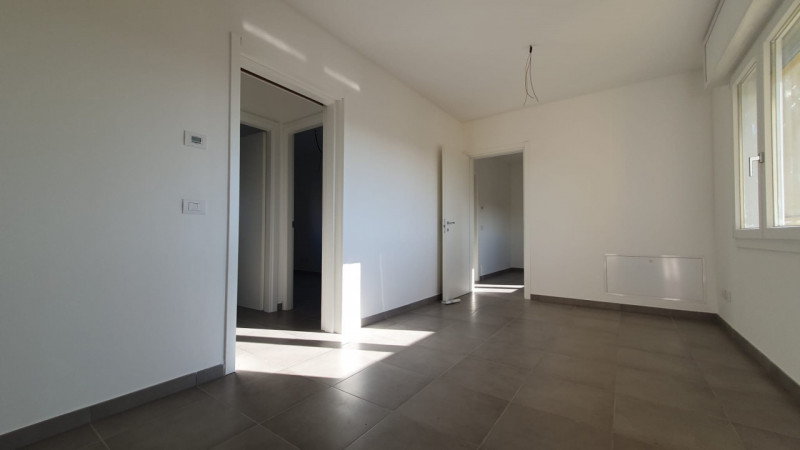 casa indipendente in vendita a Novi di Modena