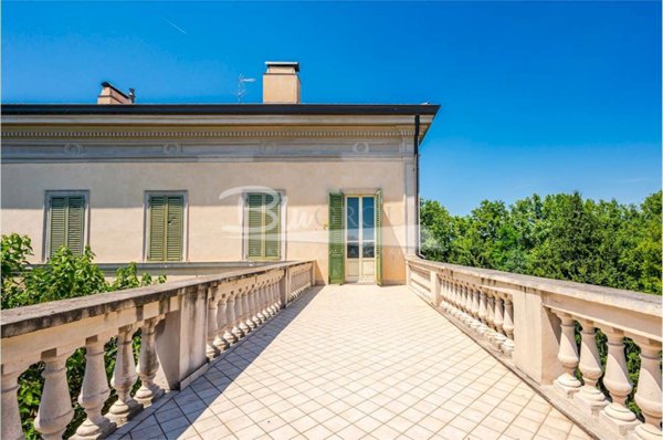 attico in vendita a Novi di Modena