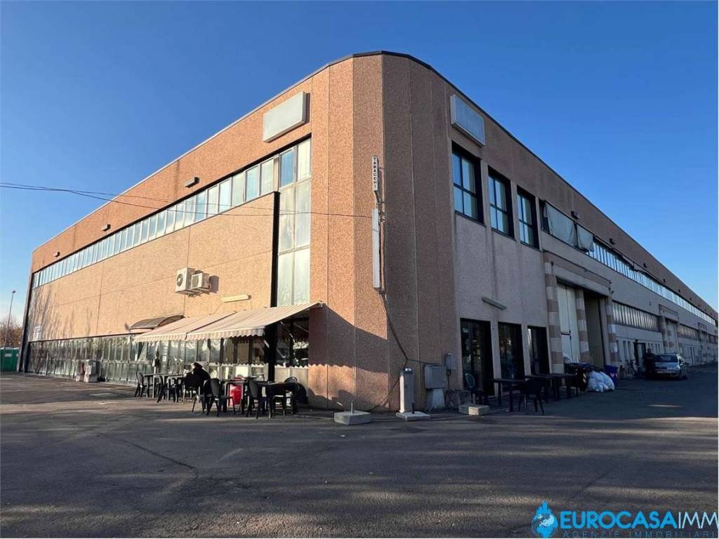 ufficio in vendita a Novi di Modena