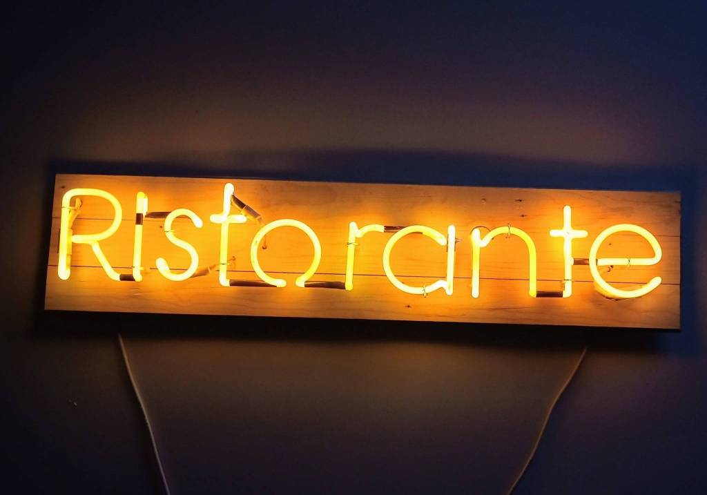 negozio in vendita a Novi di Modena