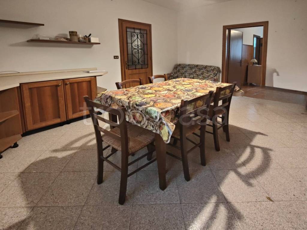 appartamento in vendita a Novi di Modena