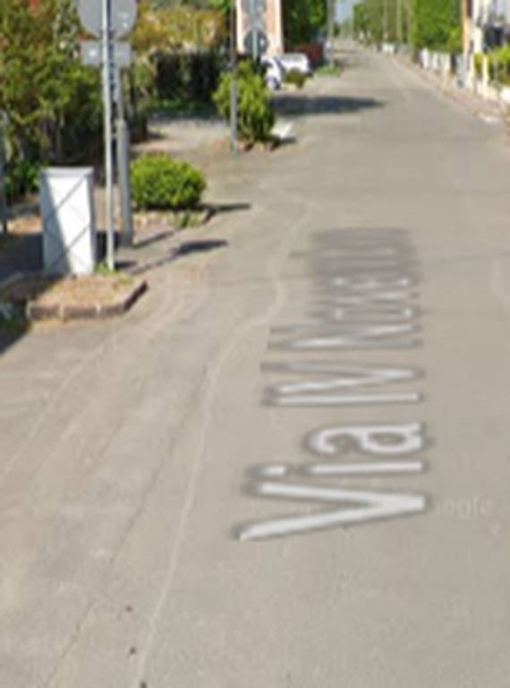 negozio in vendita a Novi di Modena