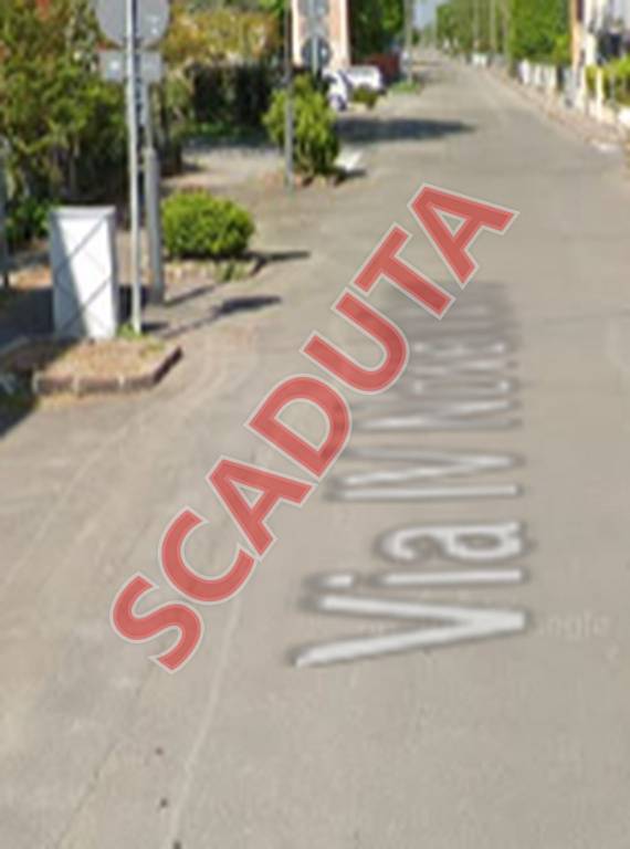 negozio in vendita a Novi di Modena