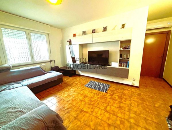 appartamento in vendita a Novi di Modena