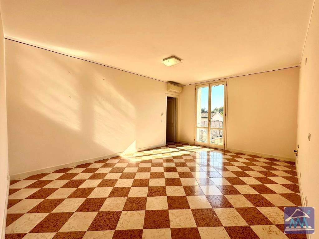 appartamento in vendita a Novi di Modena