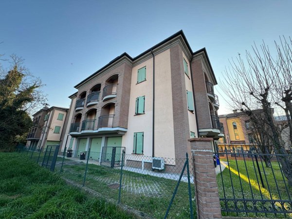 appartamento in vendita a Novi di Modena