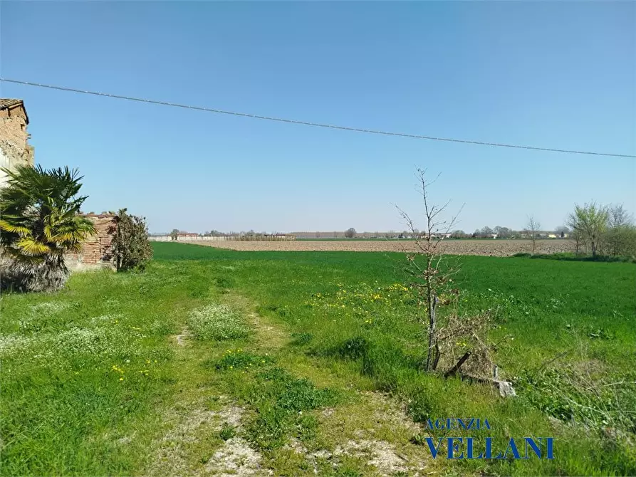 rudere in vendita a Novi di Modena
