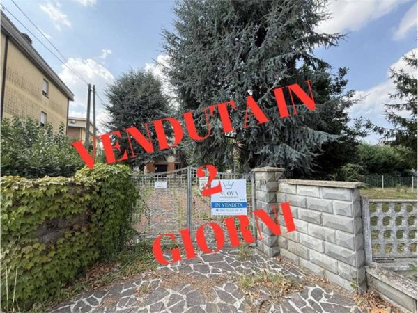 casa indipendente in vendita a Novi di Modena