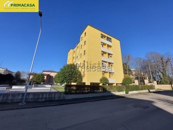 appartamento in vendita a Novi di Modena in zona Rovereto sulla Secchia