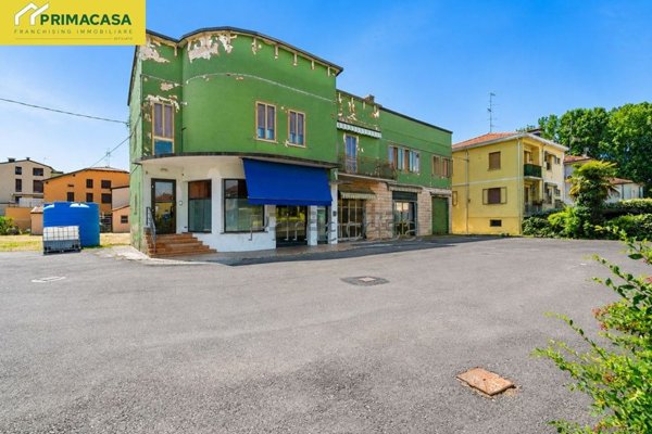 appartamento in vendita a Novi di Modena in zona Sant'Antonio in Mercadello