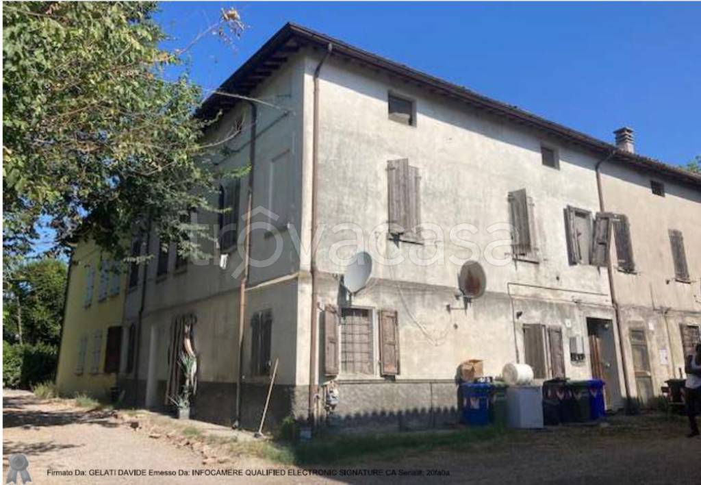 casa indipendente in vendita a Novi di Modena in zona Sant'Antonio in Mercadello