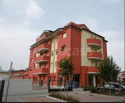 appartamento in vendita a Novi di Modena in zona Rovereto sulla Secchia