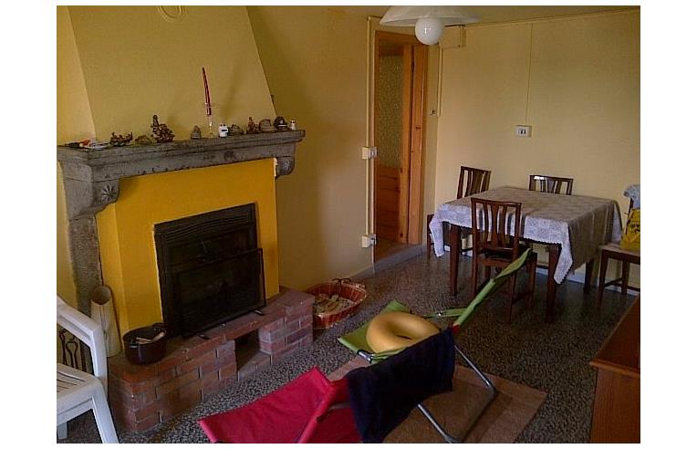 casa indipendente in vendita a Palagano in zona Monchio