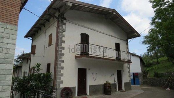 casa indipendente in vendita a Palagano