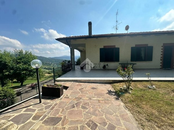 casa indipendente in vendita a Palagano in zona Monchio