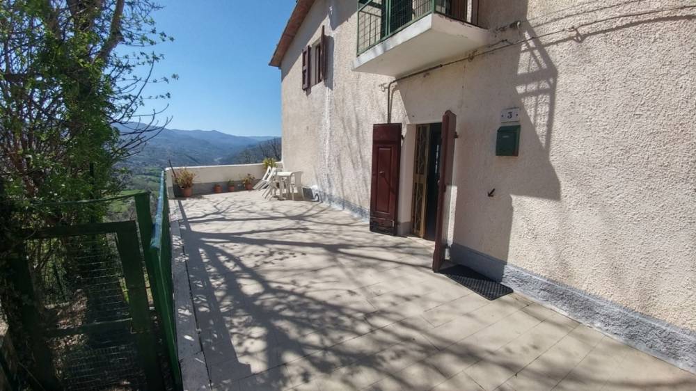 casa indipendente in vendita a Palagano in zona Costrignano