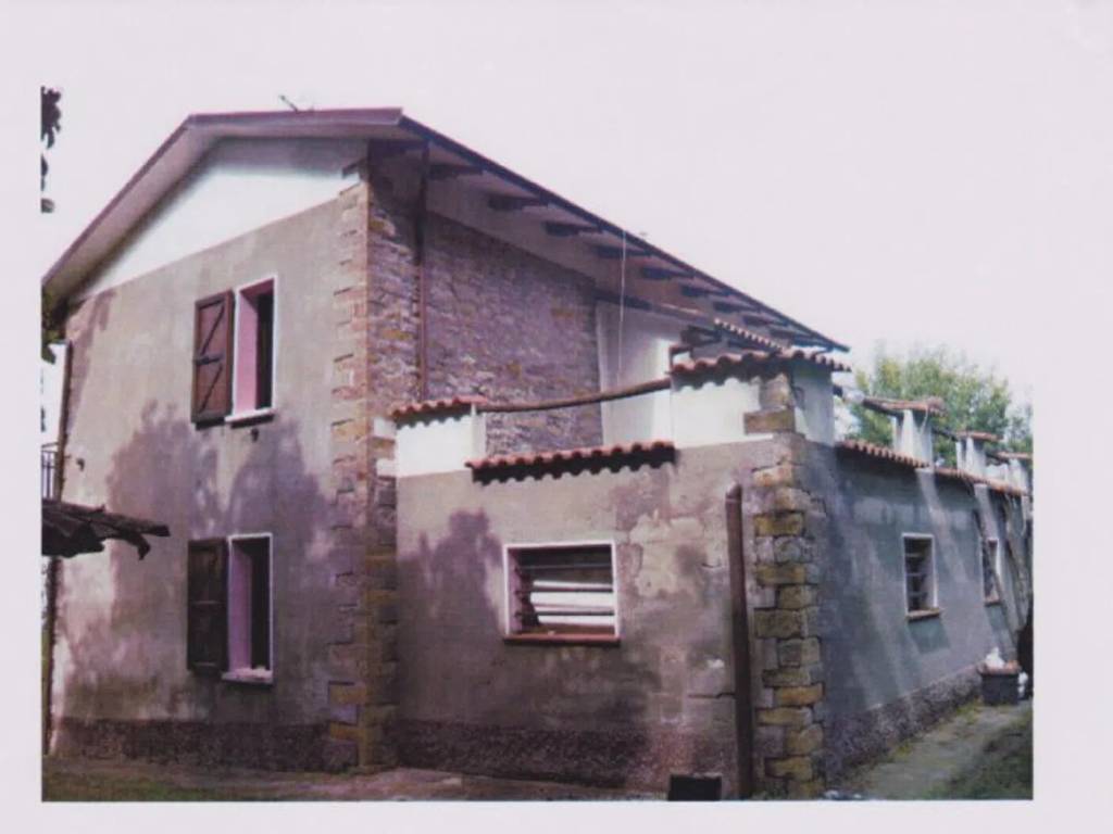 casa indipendente in vendita a Palagano