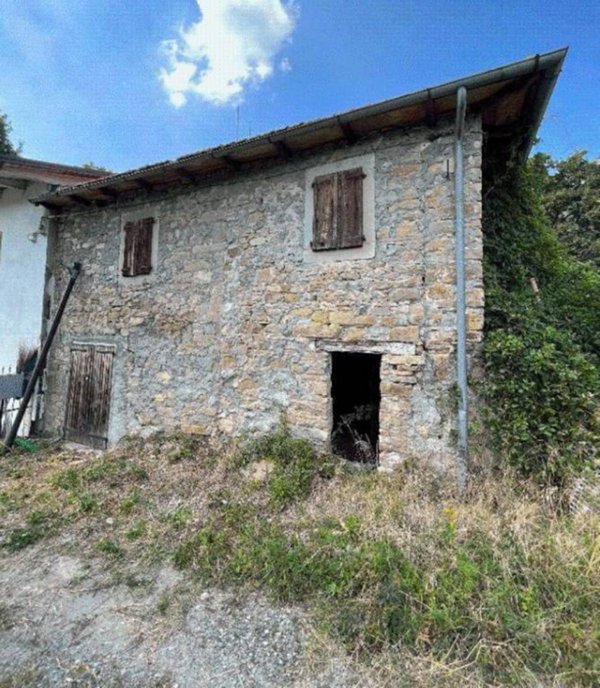 casa indipendente in vendita a Palagano in zona Monchio