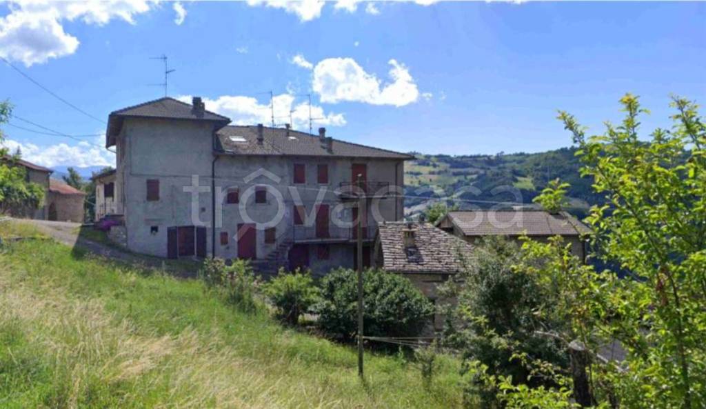 casa indipendente in vendita a Palagano