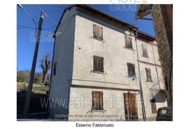 terreno edificabile in vendita a Palagano
