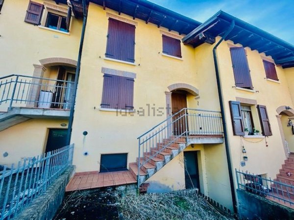 casa indipendente in vendita a Palagano in zona Monchio