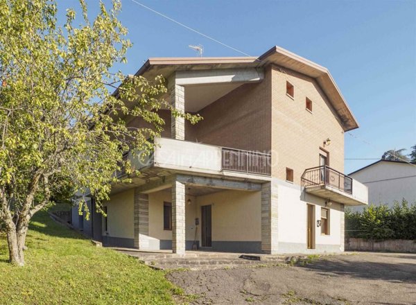 casa indipendente in vendita a Palagano