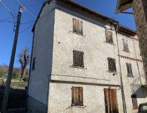 casa indipendente in vendita a Palagano