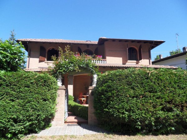 casa indipendente in vendita a Palagano in zona Boccassuolo