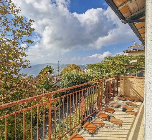 casa indipendente in vendita a Palagano in zona Monchio