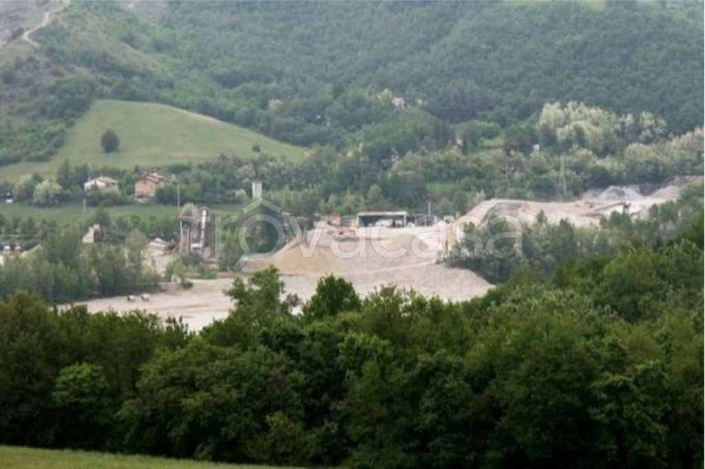 ufficio in vendita a Palagano in zona Monchio