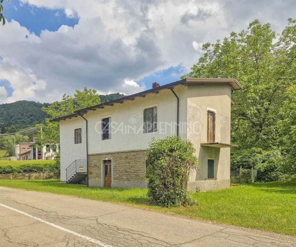 casa indipendente in vendita a Palagano in zona Monchio