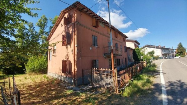 appartamento in vendita a Pavullo nel Frignano in zona Sant'Antonio