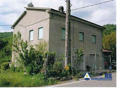 casa indipendente in vendita a Pavullo nel Frignano
