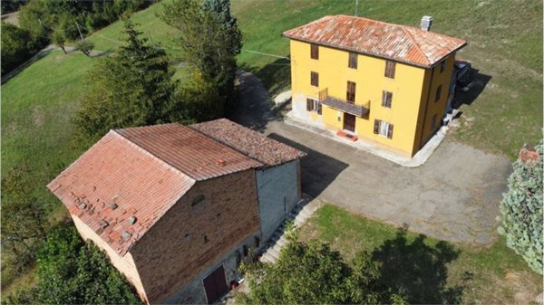 casa indipendente in vendita a Pavullo nel Frignano