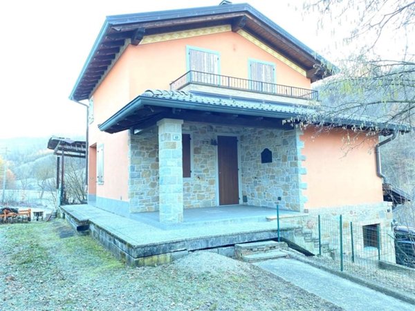 casa indipendente in vendita a Pavullo nel Frignano