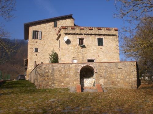 casa indipendente in vendita a Pavullo nel Frignano