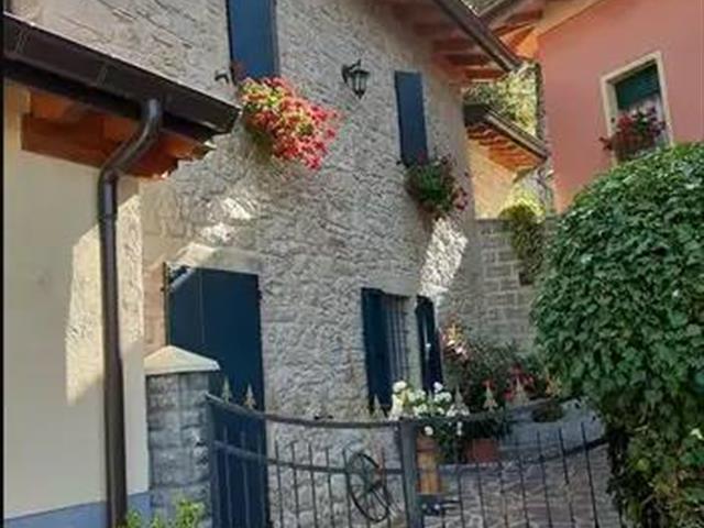 casa indipendente in vendita a Pavullo nel Frignano