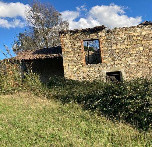casa indipendente in vendita a Pavullo nel Frignano in zona Benedello
