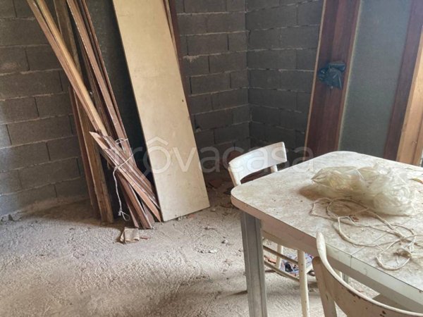 casa indipendente in vendita a Pavullo nel Frignano in zona Olina